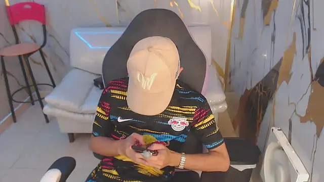 andy dan18 online show from October 2025 02:17:02 PM