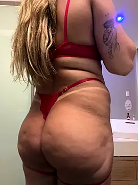 Snapshot of Casadadelicia26 chatting on December 2025 04:41:04 AM Casadadelicia26 online show from December 2025 04:41:04 AM