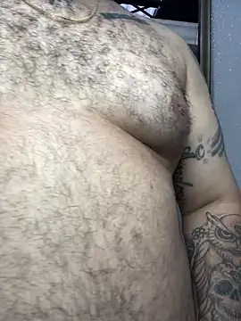 Snapshot of El_Titan1998 chatting on March 2025 11:09:02 PM El Titan1998 online show from March 2025 11:09:02 PM