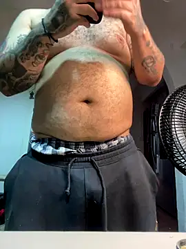 Snapshot of El_Titan1998 chatting on October 2025 11:31:02 AM El Titan1998 online show from October 2025 11:31:02 AM