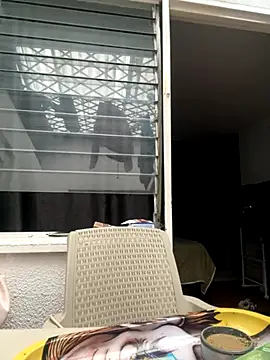 Snapshot of El_Titan1998 chatting on November 2025 09:28:01 PM El Titan1998 online show from November 2025 09:28:01 PM