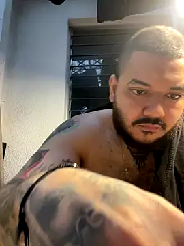 Snapshot of El_Titan1998 chatting on January 2026 11:36:02 AM El Titan1998 online show from January 2026 11:36:02 AM