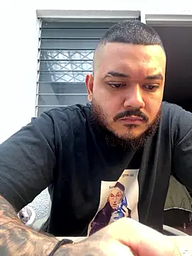 Snapshot of El_Titan1998 chatting on January 2026 12:55:01 PM El Titan1998 online show from January 2026 12:55:01 PM