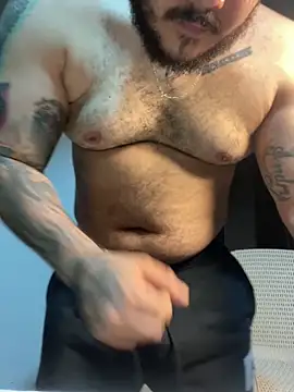 El Titan1998 online show from April 2026 12:00:01 AM