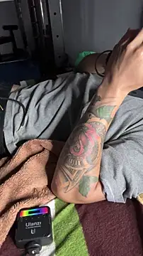 Snapshot of Beboteejoel chatting on November 2025 01:10:01 PM Beboteejoel online show from November 2025 01:10:01 PM