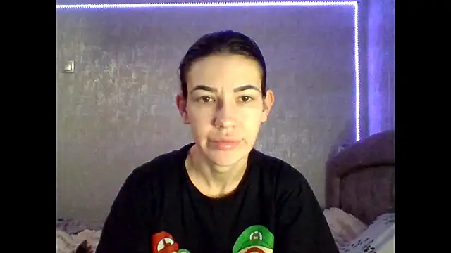 Snapshot of Diamond_Danaa chatting on February 2026 02:42:02 PM Diamond Danaa online show from February 2026 02:42:02 PM