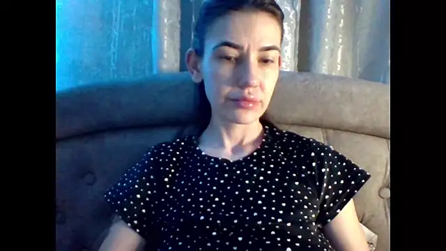 Snapshot of Diamond_Danaa chatting on March 2026 11:30:02 PM Diamond Danaa online show from March 2026 11:30:02 PM