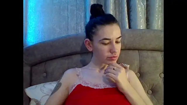 Snapshot of Diamond_Danaa chatting on March 2026 11:43:02 PM Diamond Danaa online show from March 2026 11:43:02 PM