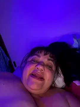 Luciouslouise72xh online show from December 2025 12:00:01 PM