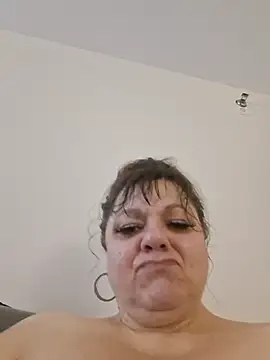 Snapshot of Luciouslouise72@xh chatting on July 2026 08:31:02 AM Luciouslouise72xh online show from July 2026 08:31:02 AM