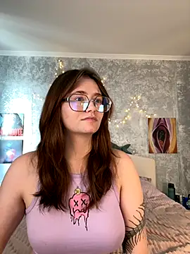 Sabrina shells online show from September 2025 10:26:02 AM