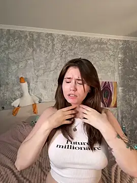 Sabrina shells online show from September 2025 10:59:01 AM