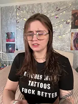 Sabrina shells online show from December 2025 09:29:01 AM