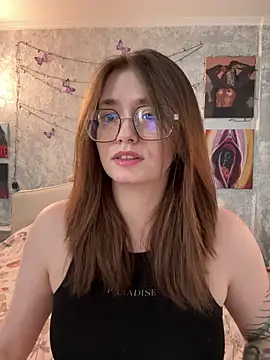 Sabrina shells online show from February 2026 09:30:02 AM