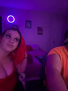 Snapshot of cloudy_couple444 chatting on March 2025 08:11:01 AM cloudy couple444 online show from March 2025 08:11:01 AM