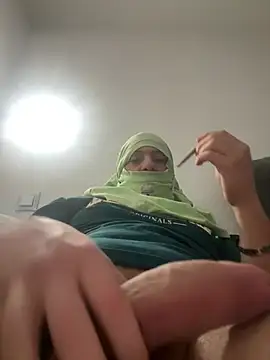 enviedetoinow online show from December 2024 01:32:02 AM