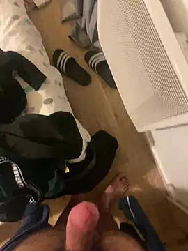 Snapshot of rominoucoquin chatting on January 2025 09:39:02 PM rominoucoquin online show from January 2025 09:39:02 PM