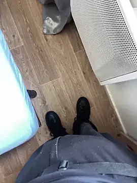 Snapshot of rominoucoquin chatting on March 2025 03:15:02 PM rominoucoquin online show from March 2025 03:15:02 PM