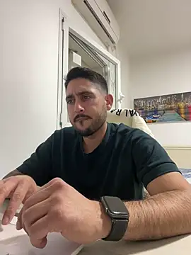 luffykingofpirets online show from February 2025 11:00:01 PM