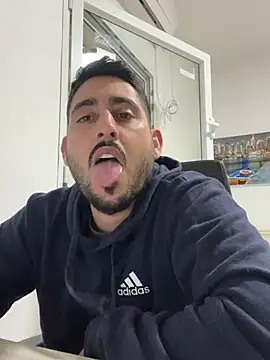 luffykingofpirets online show from February 2025 02:58:02 PM