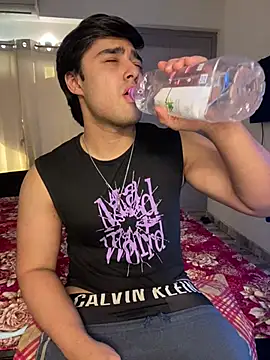 sunny49477 online show from March 2026 11:34:02 AM