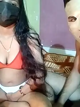 Coupleshow47 online show from February 2025 09:58:02 PM