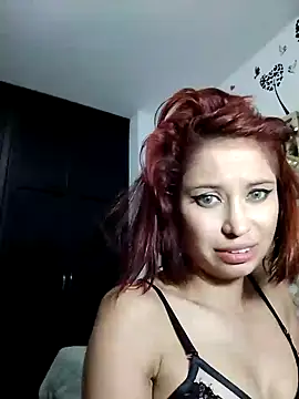 Snapshot of Mia_WAll chatting on January 2025 01:30:01 AM Mia WAll online show from January 2025 01:30:01 AM