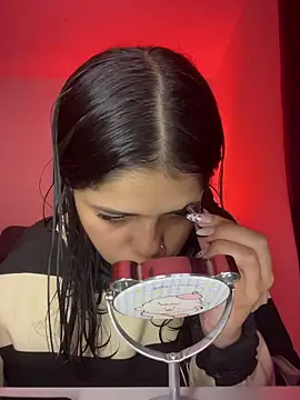 pretty angela1 online show from November 2025 05:29:01 AM