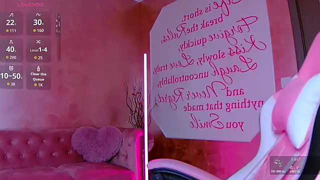 Snapshot of evanew_ chatting on January 2026 05:48:01 PM evanew online show from January 2026 05:48:01 PM