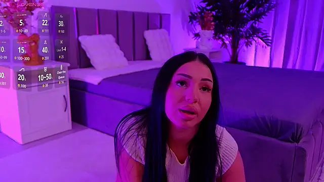 Snapshot of evanew_ chatting on February 2026 06:30:01 PM evanew online show from February 2026 06:30:01 PM