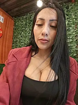 Snapshot of Isabellitasexi38 chatting on July 2026 03:31:02 AM Isabellitasexi38 online show from July 2026 03:31:02 AM