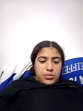 Snapshot of cleo_lincy13 chatting on January 2025 10:45:01 PM cleo lincy13 online show from January 2025 10:45:01 PM