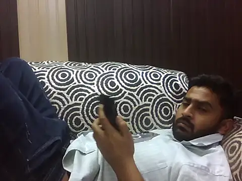 Snapshot of indihotguy chatting on February 2026 08:54:01 AM indihotguy online show from February 2026 08:54:01 AM