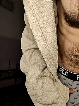 niyack69 online show from October 2025 12:55:01 AM