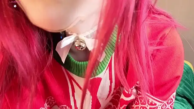 OhYumiYes online show from December 2025 09:22:02 PM