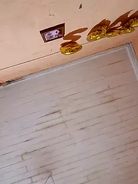 Snapshot of hotleon127 chatting on February 2026 11:43:01 PM hotleon127 online show from February 2026 11:43:01 PM