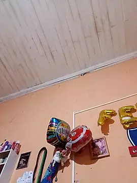 Snapshot of hotleon127 chatting on March 2026 08:15:01 PM hotleon127 online show from March 2026 08:15:01 PM