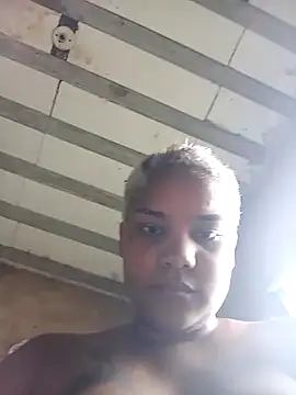 Snapshot of tigresaDot chatting on December 2024 04:20:01 PM tigresaDot online show from December 2024 04:20:01 PM