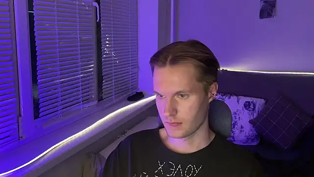 Leonnextdoor online show from January 2026 08:58:01 PM