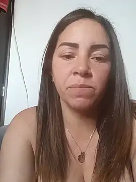 Alexiaysteve online show from January 2025 02:35:02 PM