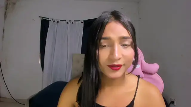 Miss noah18 online show from October 2025 07:12:02 PM