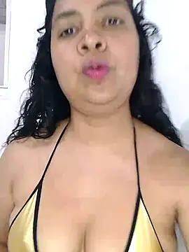 Brendabluee online show from March 2025 08:43:01 PM