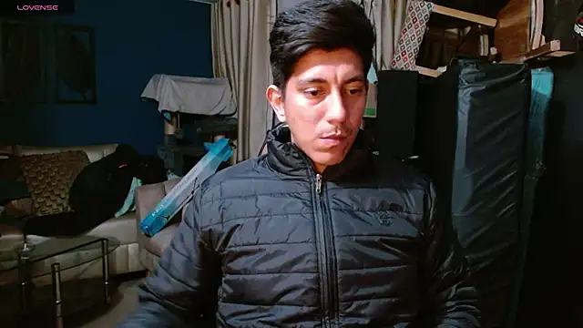 Noah-cock online show from November 2025 06:35:02 AM