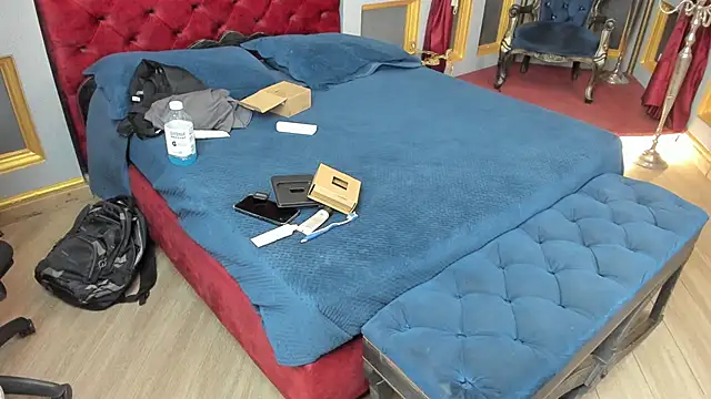 MarcoVitto online show from December 2025 11:52:02 AM