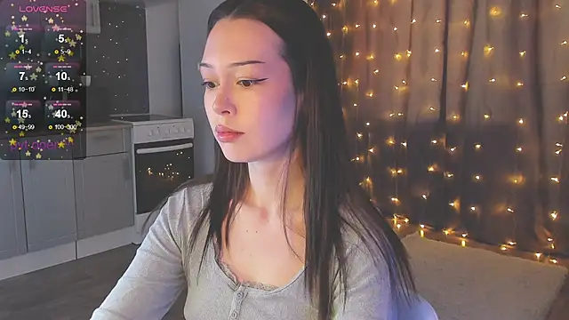 kittenrisha online show from December 2025 05:14:01 AM