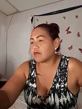 Snapshot of Abigail_BigTits chatting on January 2025 02:48:02 AM Abigail BigTits online show from January 2025 02:48:02 AM