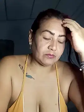 Snapshot of Abigail_BigTits chatting on February 2025 11:58:02 PM Abigail BigTits online show from February 2025 11:58:02 PM