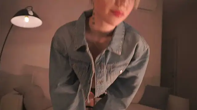 alittlestarrr online show from January 2025 02:53:02 AM