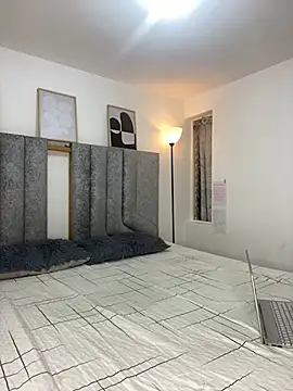 Snapshot of womantall99 chatting on December 2024 02:25:02 PM womantall99 online show from December 2024 02:25:02 PM