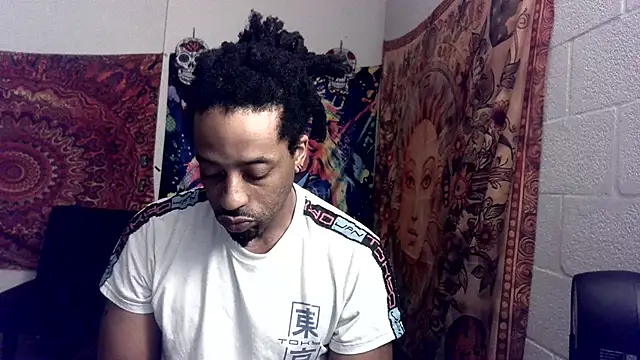 Coco-Licious online show from January 2025 09:41:02 PM